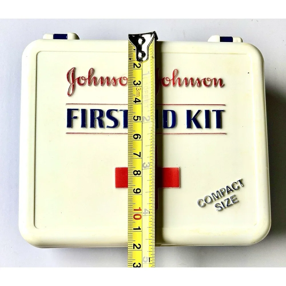 Vintage 1986 Johnson & Johnson Compact First Aid Kit Plastic Case Box Code 8107